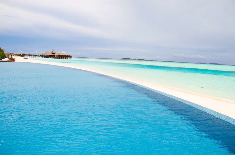 Nejhezčí pláže i bazény, kde se dá koupat v průběhu celého roku