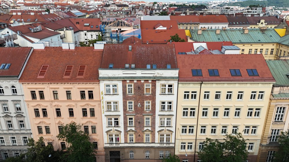 Luxent Fund SICAV dosahuje významného milníku: První akvizice historického činžovního domu v pražském Novém Městě