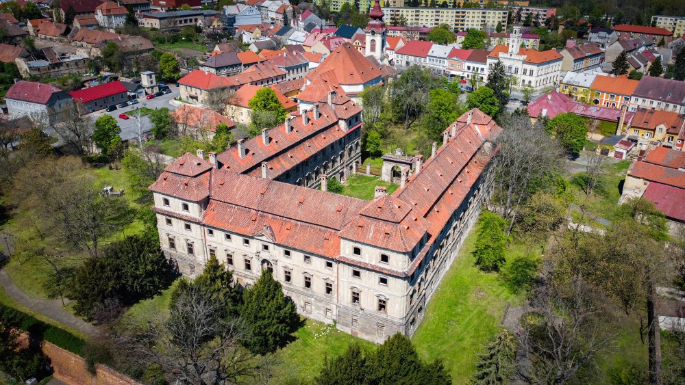 Fairytale living or how to get a castle in the Czech Republic